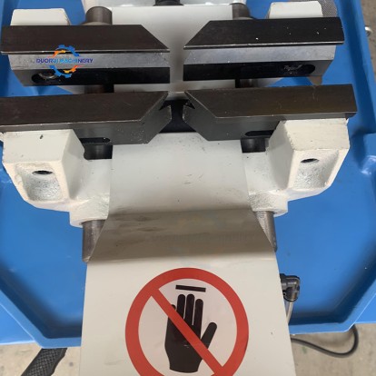 Manual circular saw B5