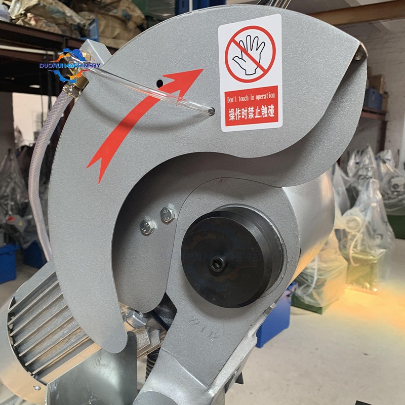 Manual circular saw B4